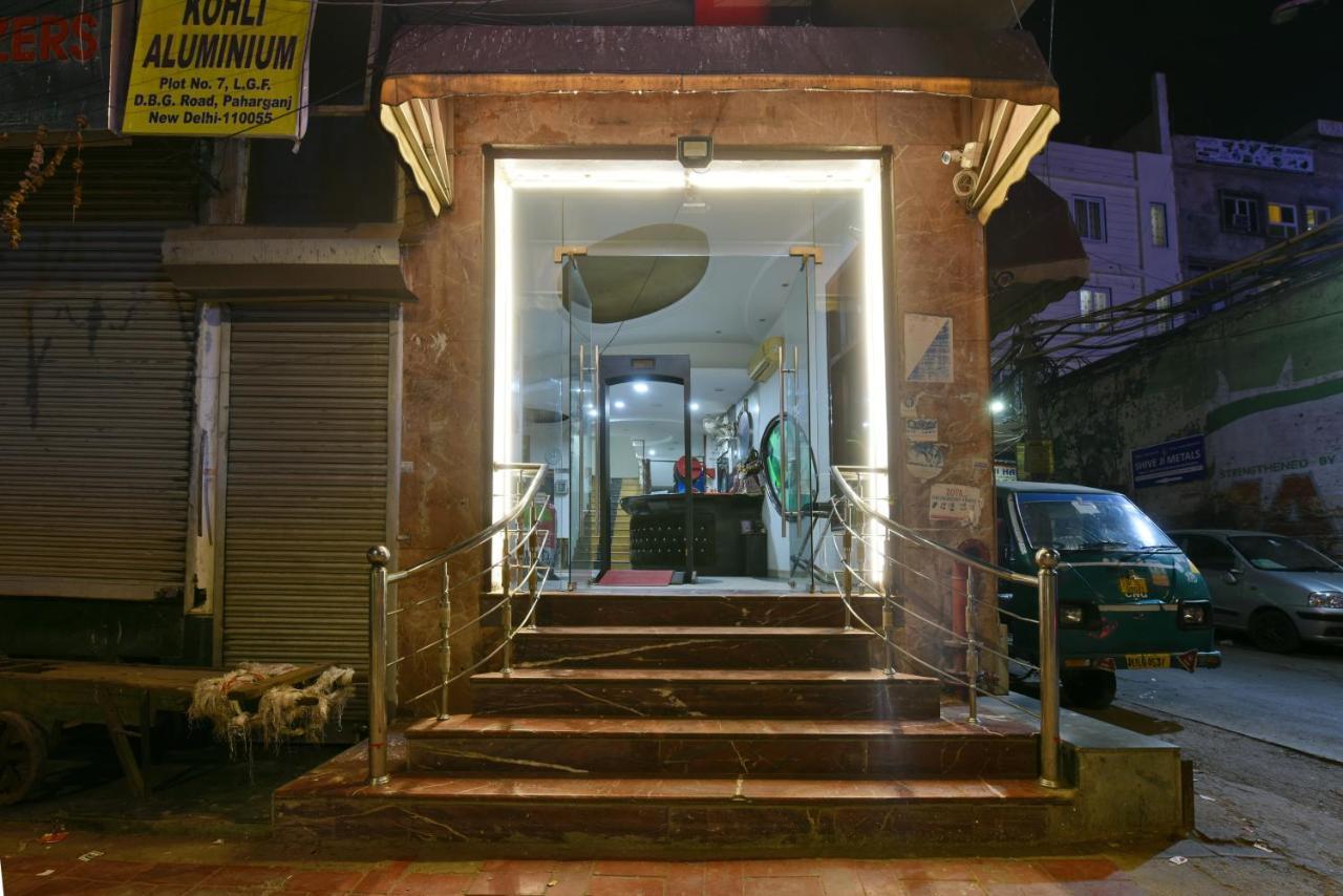 Hotel Revels By A1Rooms New Delhi Ngoại thất bức ảnh